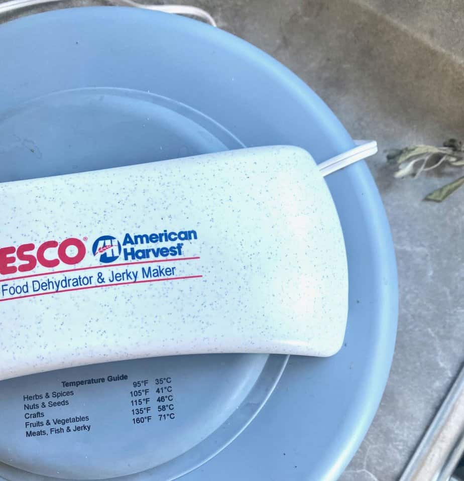top view of Nesco FD-60 Snackmaster Express Food Dehydrator